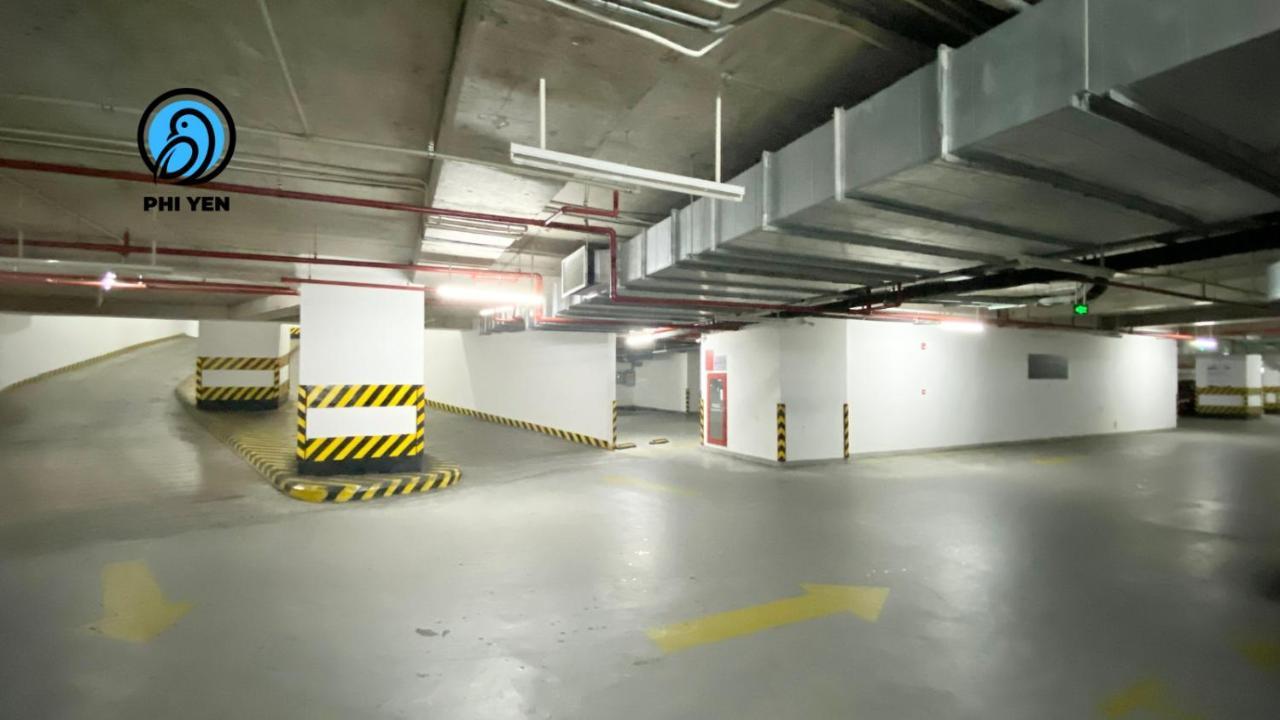 Appartamento Căn hộ sang trọng đối diện biển và quảng trường Nha Trang Esterno foto