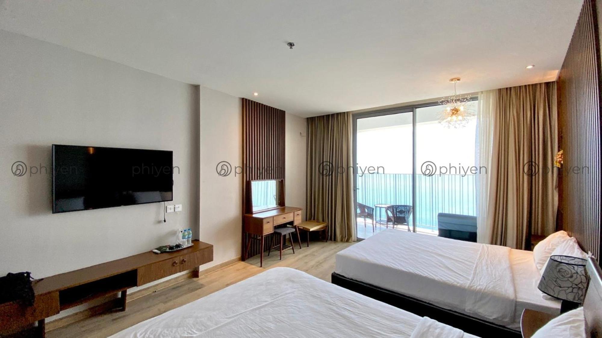 Appartamento Căn hộ sang trọng đối diện biển và quảng trường Nha Trang Esterno foto