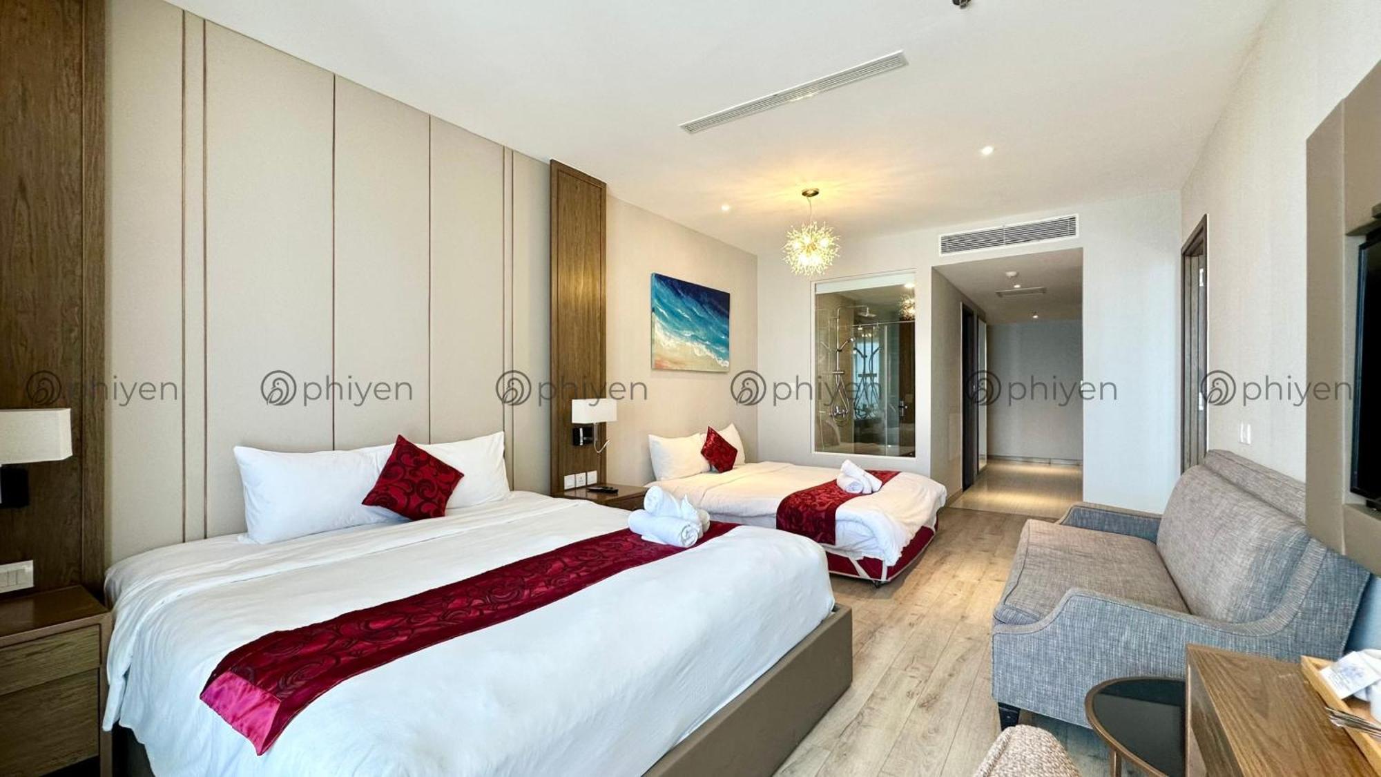 Appartamento Căn hộ sang trọng đối diện biển và quảng trường Nha Trang Esterno foto